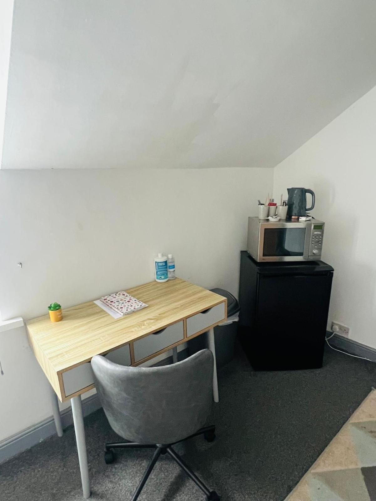 Lincoln City Centre Rooms P&S Ngoại thất bức ảnh