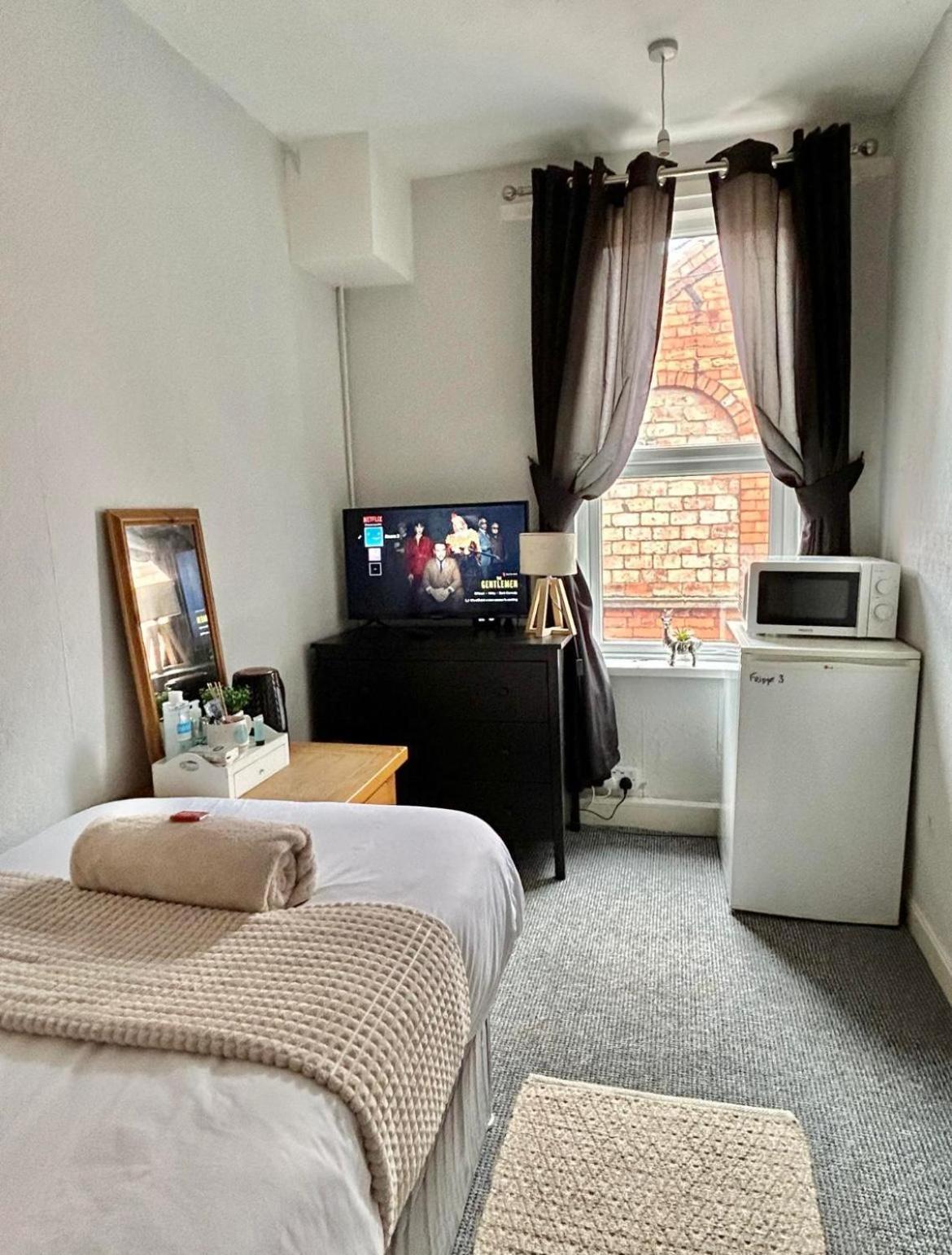 Lincoln City Centre Rooms P&S Ngoại thất bức ảnh
